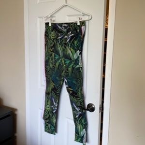 Jungle print pants M